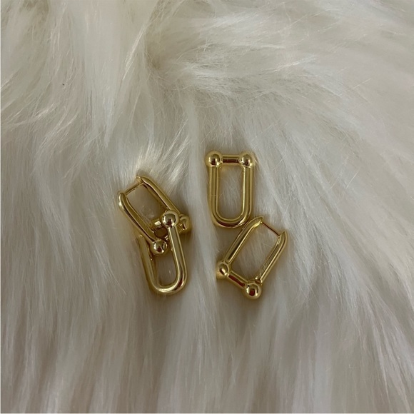 Jewelry - Korean Gold Plated earrings